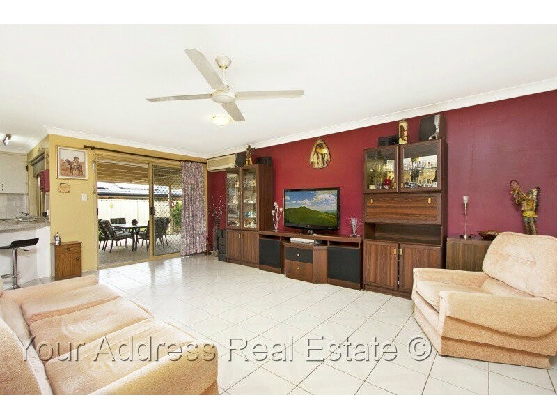 38 Cocas Street, Regents Park QLD 4118