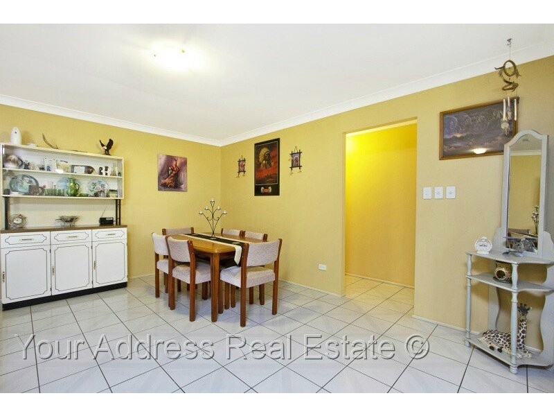 38 Cocas Street, Regents Park QLD 4118