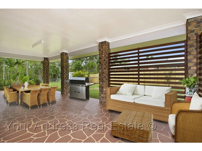 25 Palmerston Court, Munruben QLD 4125