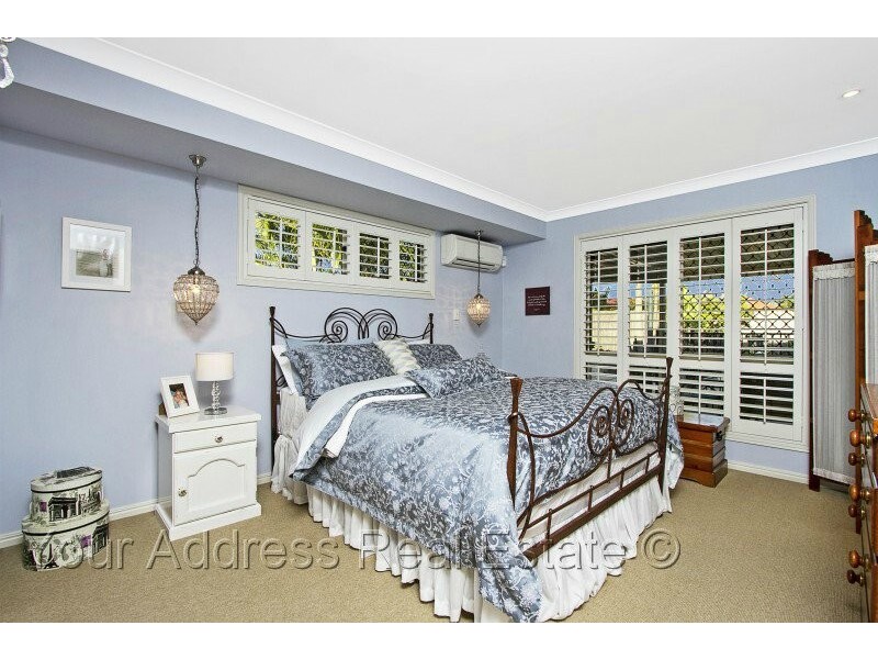 97 Greenways Esplanade, Parkinson QLD 4115