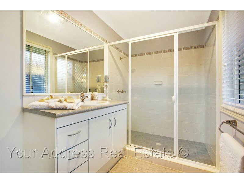 97 Greenways Esplanade, Parkinson QLD 4115