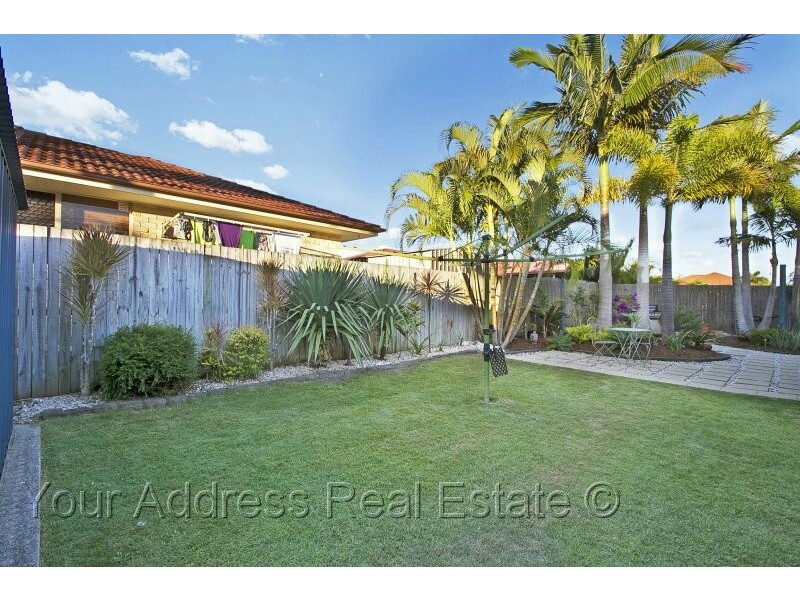 97 Greenways Esplanade, Parkinson QLD 4115