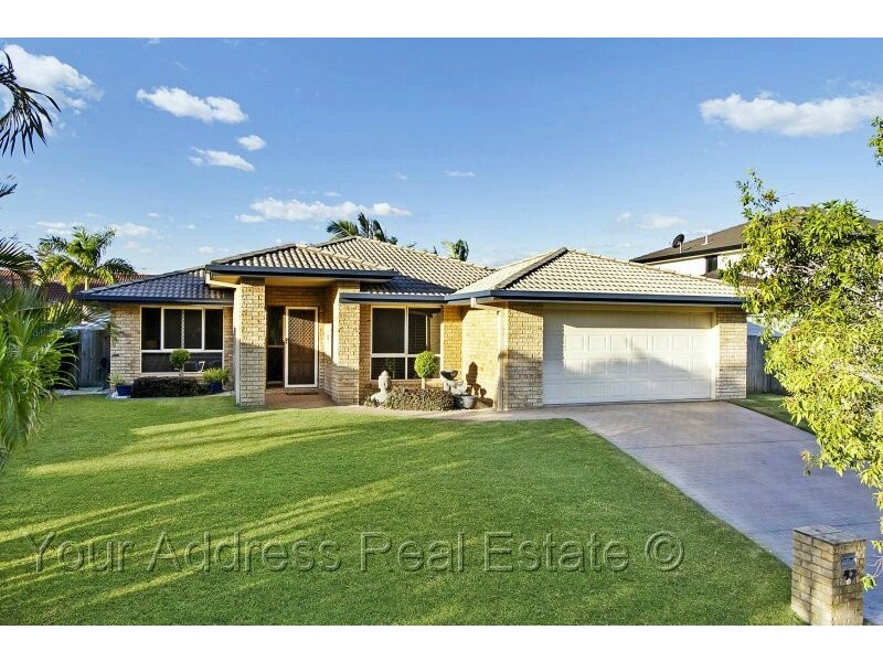 97 Greenways Esplanade, Parkinson QLD 4115