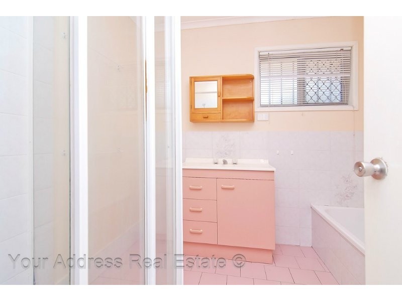 1 Eyre Place, Boronia Heights QLD 4124