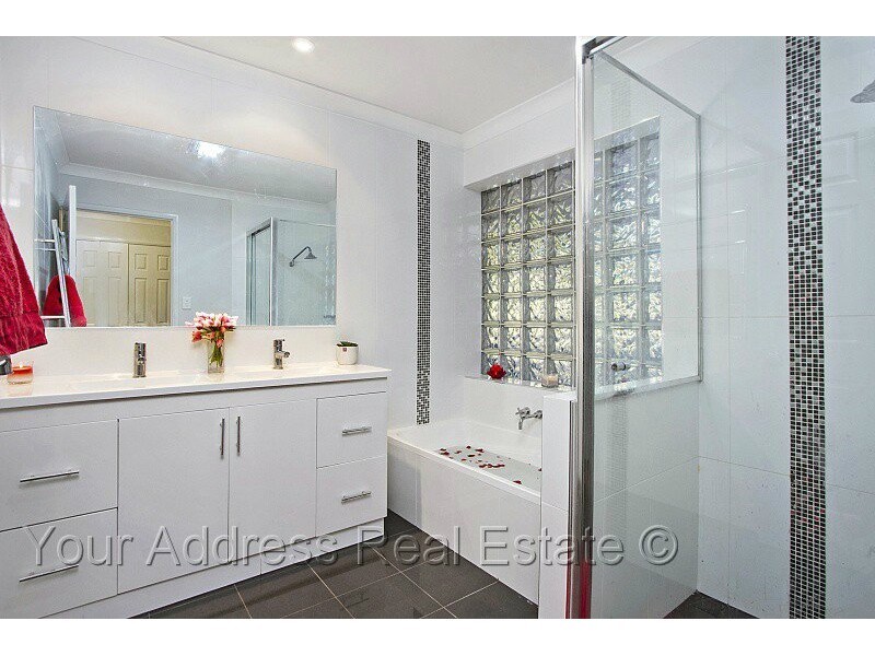 83 St Andrews Drive, Cornubia QLD 4130