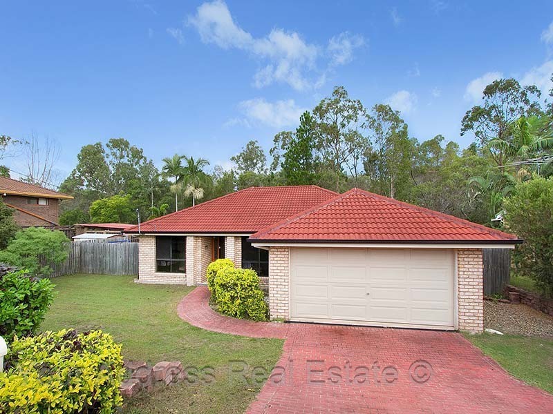 19 Conifer Street, Hillcrest QLD 4118
