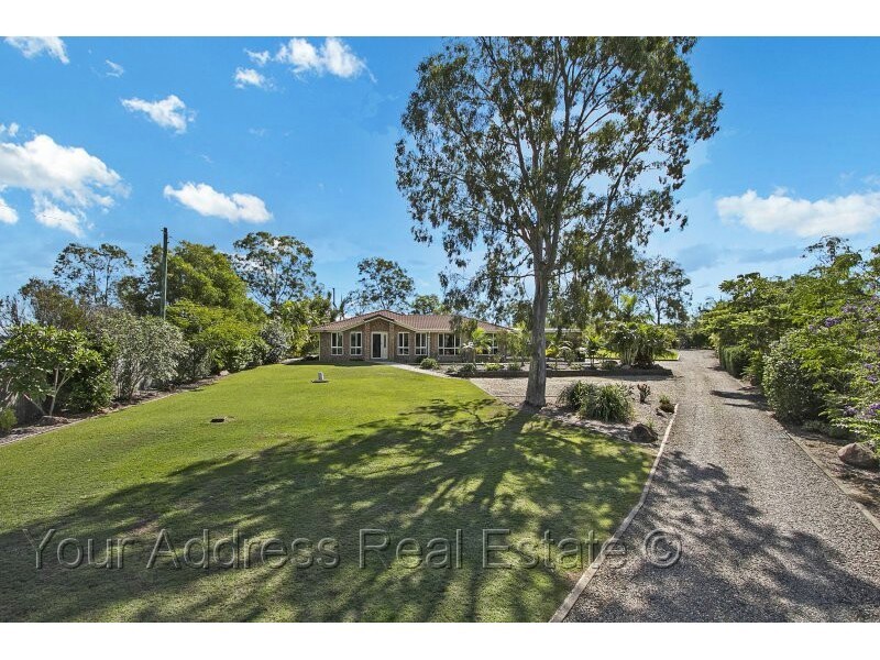 9 Auburn Court, Park Ridge South QLD 4125