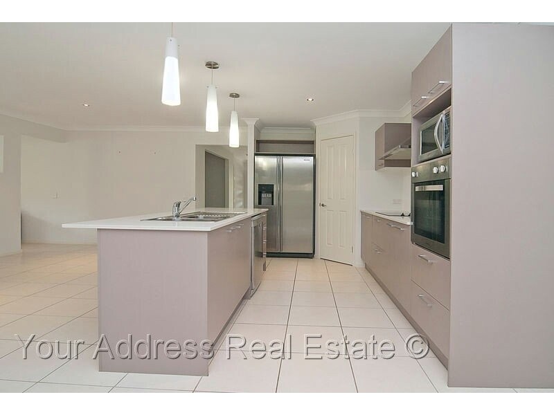 2-8 Waugh Court, New Beith QLD 4124