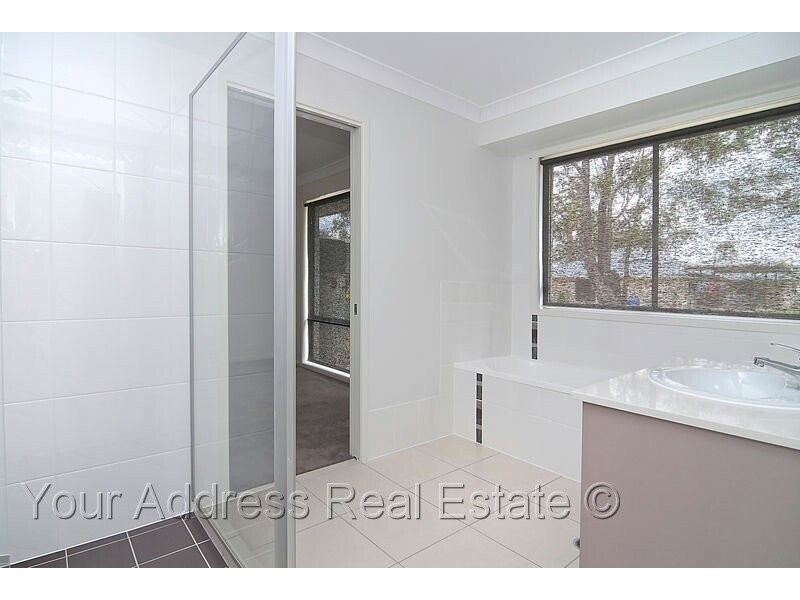2-8 Waugh Court, New Beith QLD 4124
