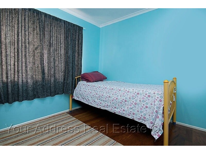 27 Highcrest Drive, Browns Plains QLD 4118
