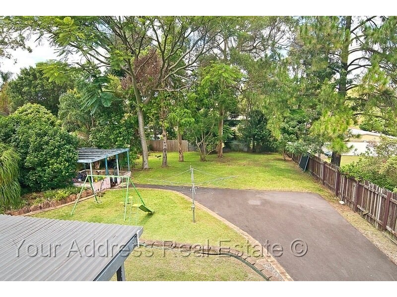 27 Highcrest Drive, Browns Plains QLD 4118