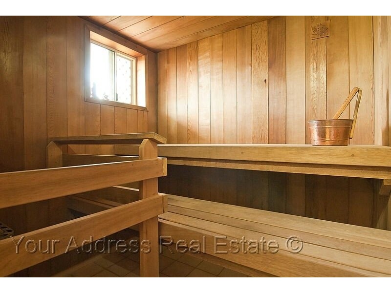 15 Stringybark Street, Regents Park QLD 4118