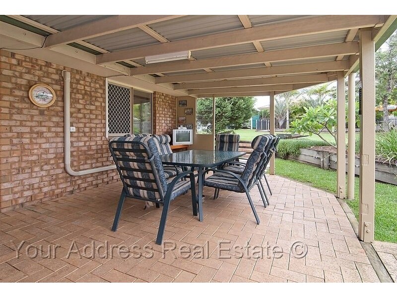 2 Latana Court, Regents Park QLD 4118