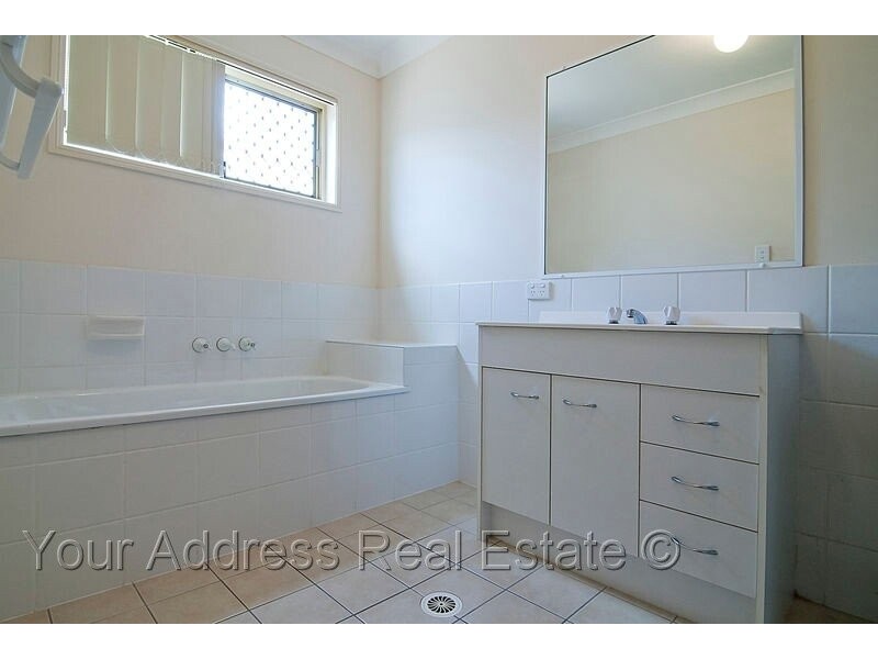 120 High Road, Waterford QLD 4133