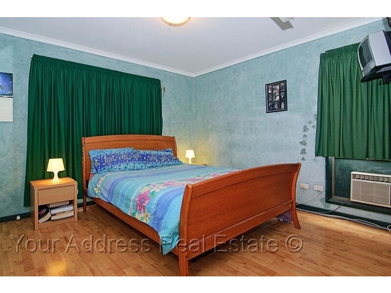 12 Vansittart Road, Regents Park QLD 4118