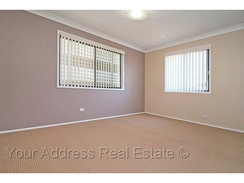 23 Bellatrix Drive, Kingston QLD 4114