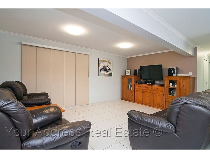 23 Bellatrix Drive, Kingston QLD 4114