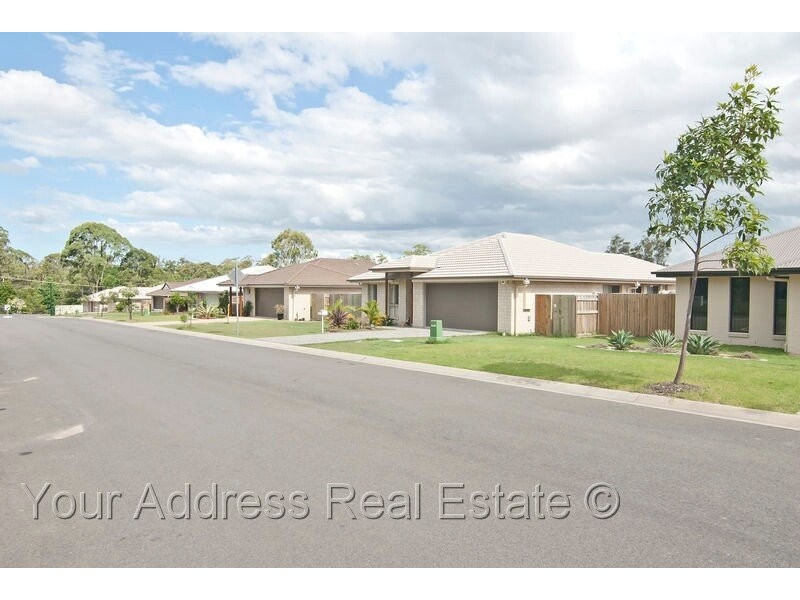 13 Dily Street, Hillcrest QLD 4118