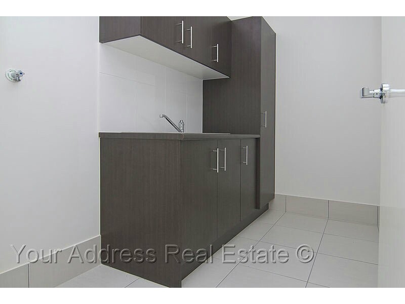 15 Sanur Street / 55 Fourth Avenue, Marsden QLD 4132