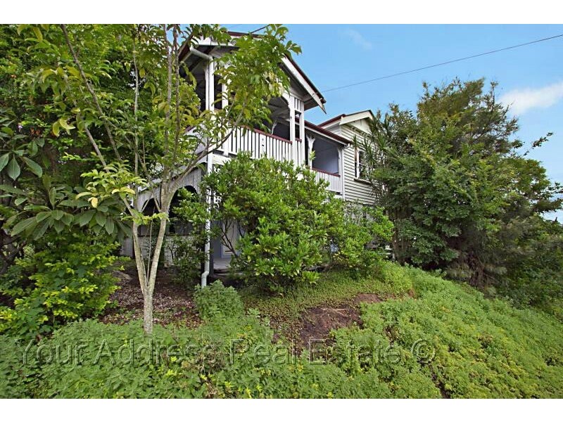 26 Fairfield Road, Fairfield QLD 4103