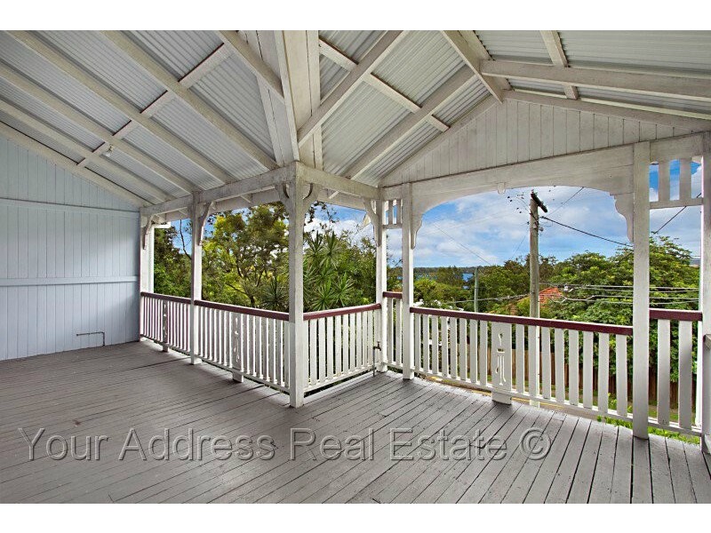 26 Fairfield Road, Fairfield QLD 4103