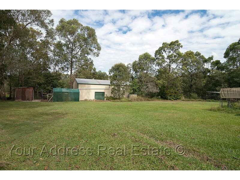 372-380 Thompson Road, Greenbank QLD 4124