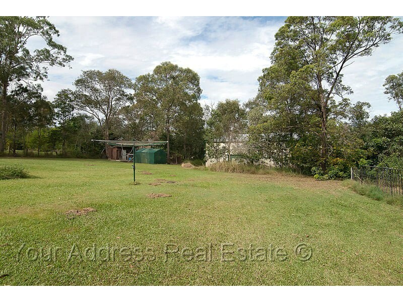 372-380 Thompson Road, Greenbank QLD 4124