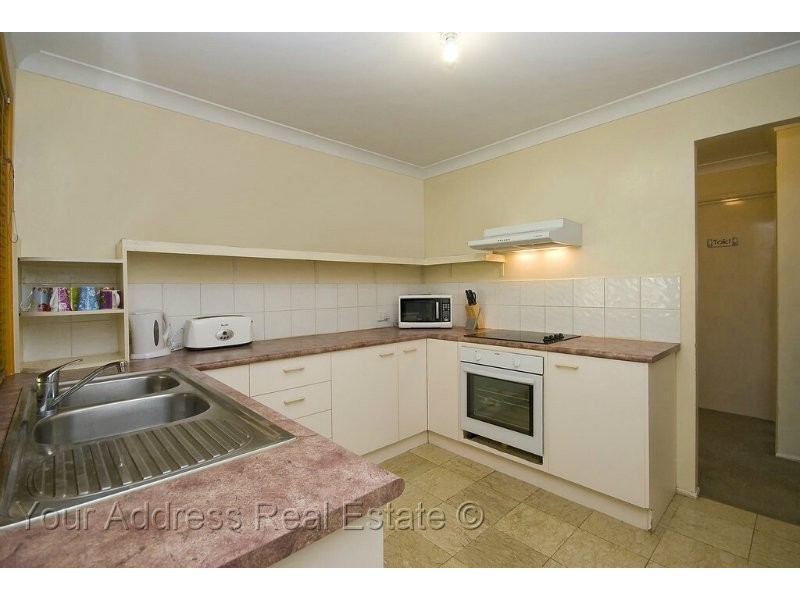 19 Burdekin Court, Hillcrest QLD 4118