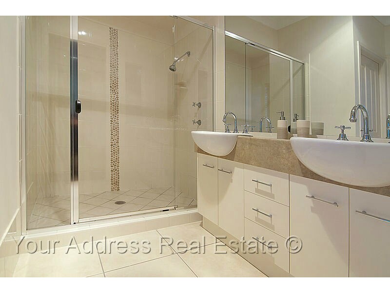 2 Dunnart Road, Greenbank QLD 4124