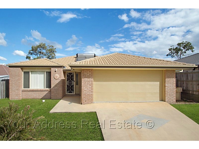 14 Charlton Place, Regents Park QLD 4118