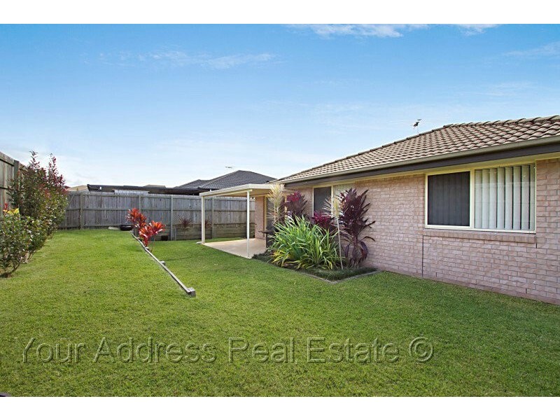 14 Charlton Place, Regents Park QLD 4118