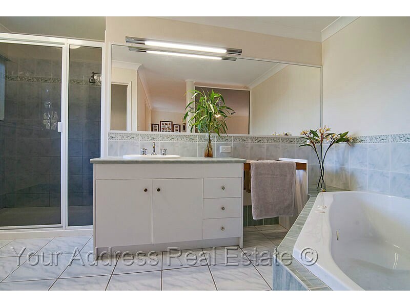 52-54 Jabiru Avenue, Greenbank QLD 4124