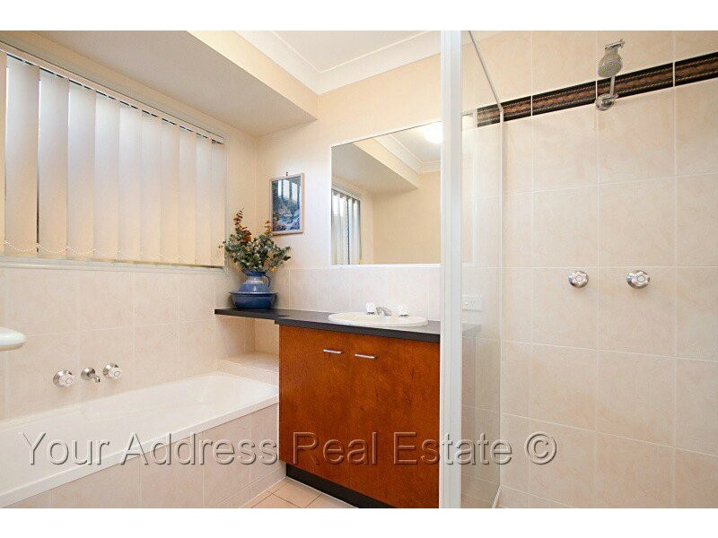 21 Geaney Boulevard, Crestmead QLD 4132