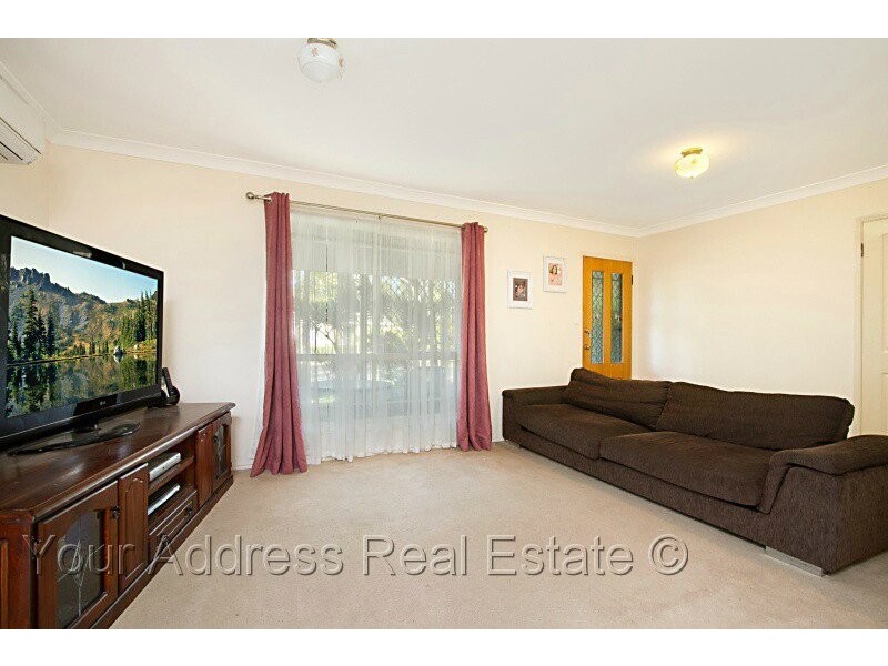 87 Federation Drive, Hillcrest QLD 4118