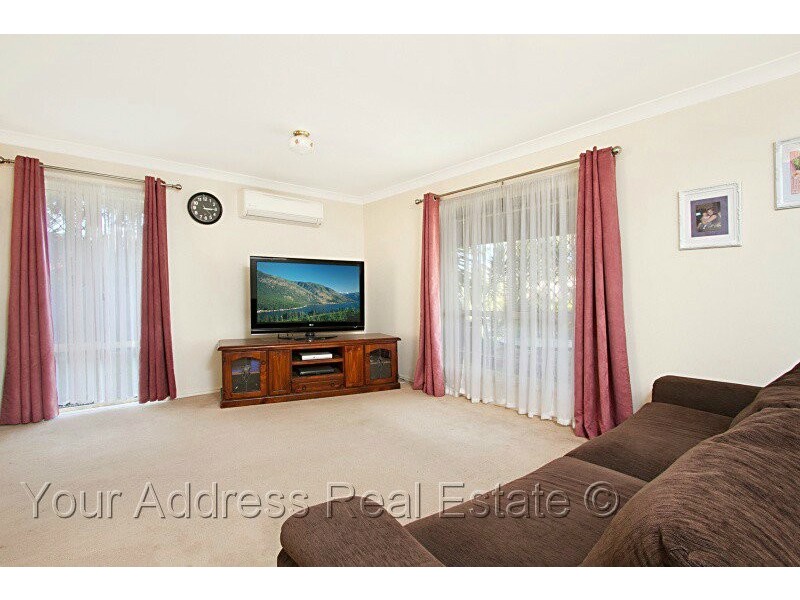 87 Federation Drive, Hillcrest QLD 4118