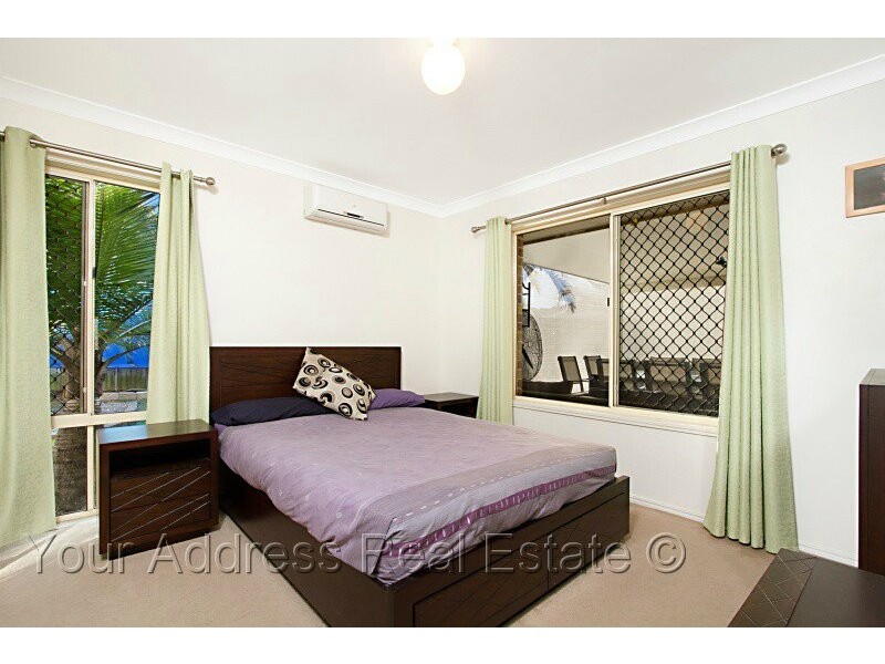 87 Federation Drive, Hillcrest QLD 4118