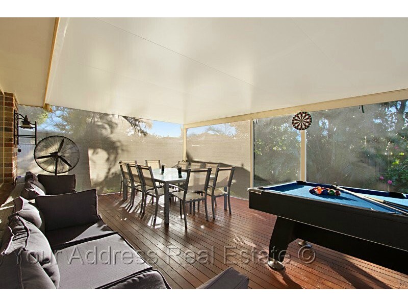 87 Federation Drive, Hillcrest QLD 4118