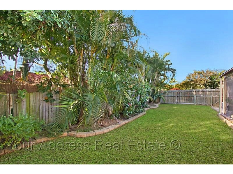 87 Federation Drive, Hillcrest QLD 4118