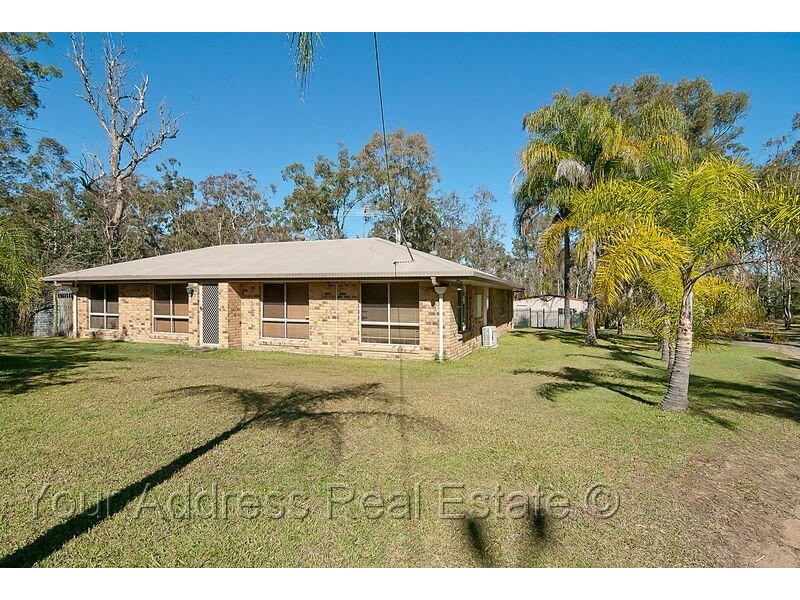 114-116 Merluna Road, Park Ridge South QLD 4125