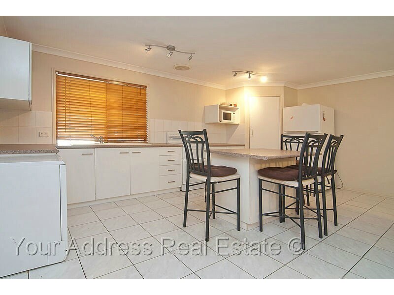 114-116 Merluna Road, Park Ridge South QLD 4125