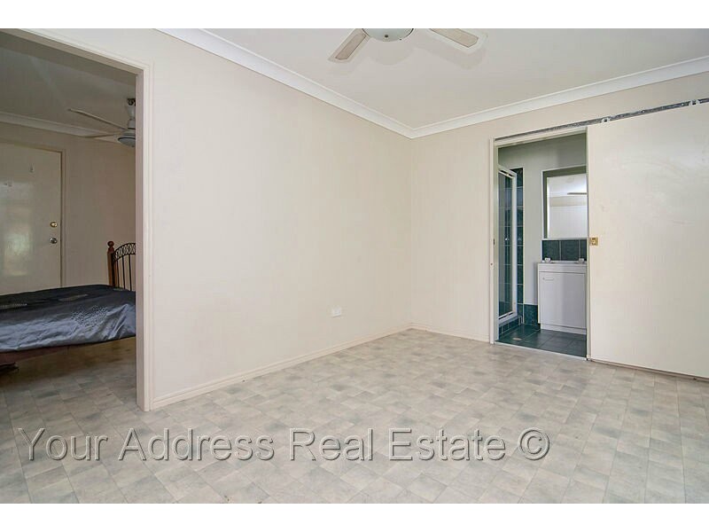 114-116 Merluna Road, Park Ridge South QLD 4125