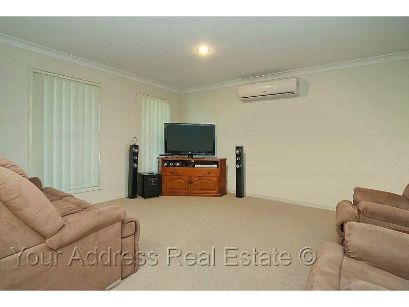 18 Chaka Street, Hillcrest QLD 4118