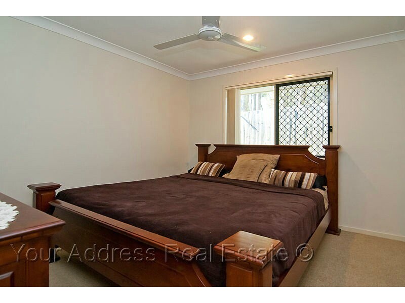 18 Chaka Street, Hillcrest QLD 4118