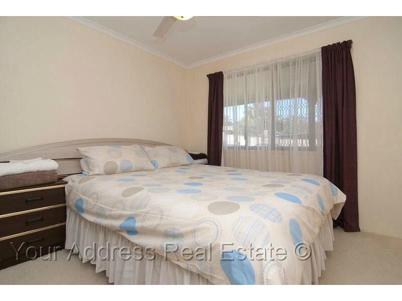 9 Brett Avenue, Browns Plains QLD 4118