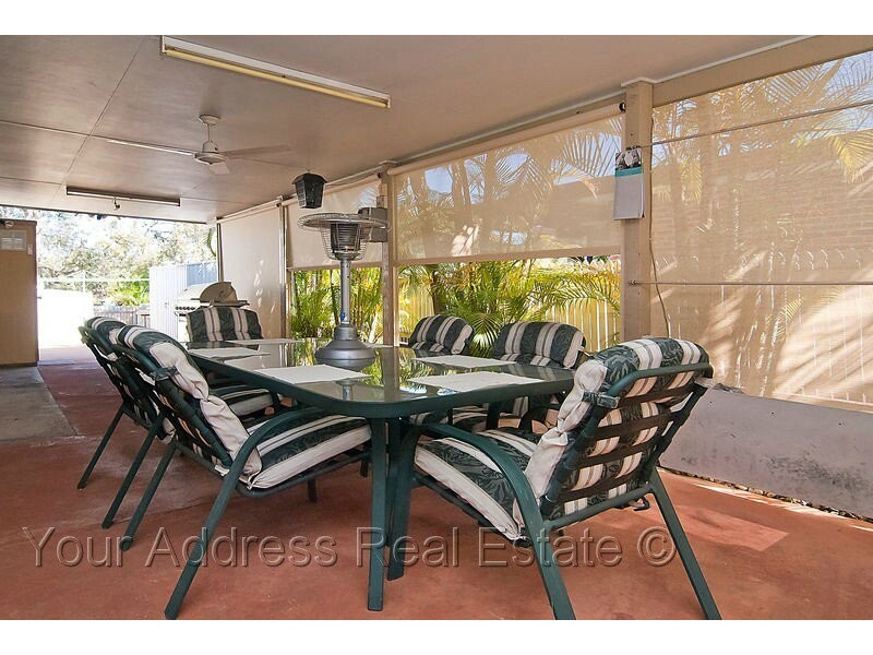 9 Brett Avenue, Browns Plains QLD 4118