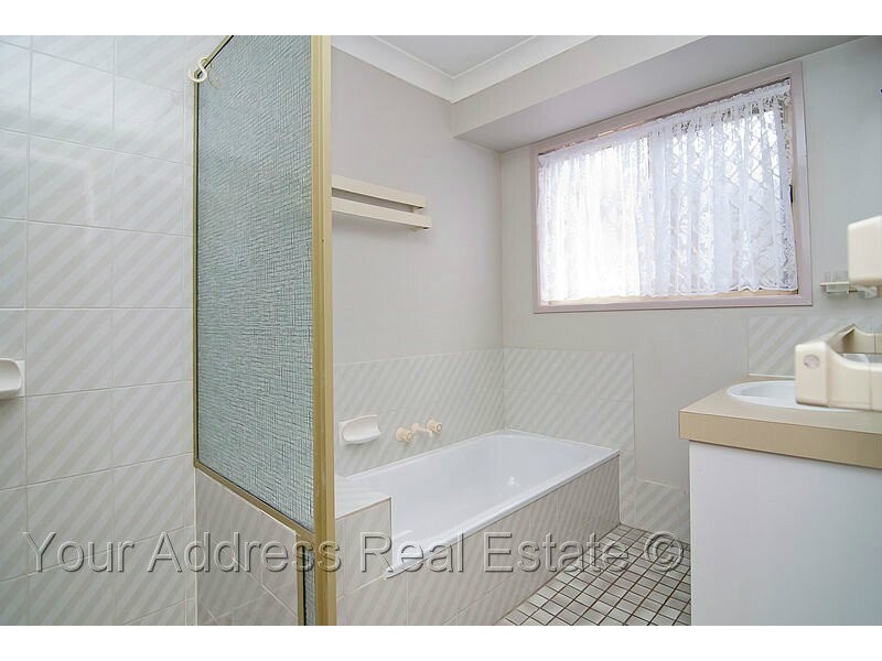 87 Mackellar Drive, Boronia Heights QLD 4124