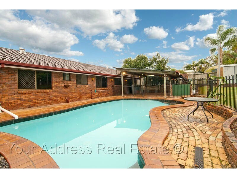 22 Dracon Street, Regents Park QLD 4118