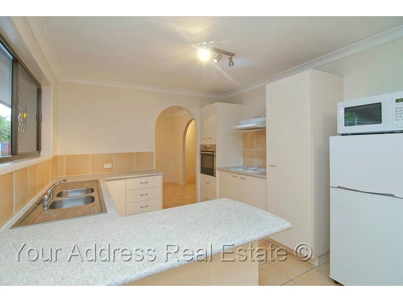 22 Dracon Street, Regents Park QLD 4118