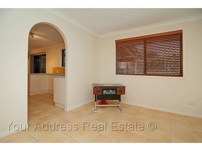 22 Dracon Street, Regents Park QLD 4118