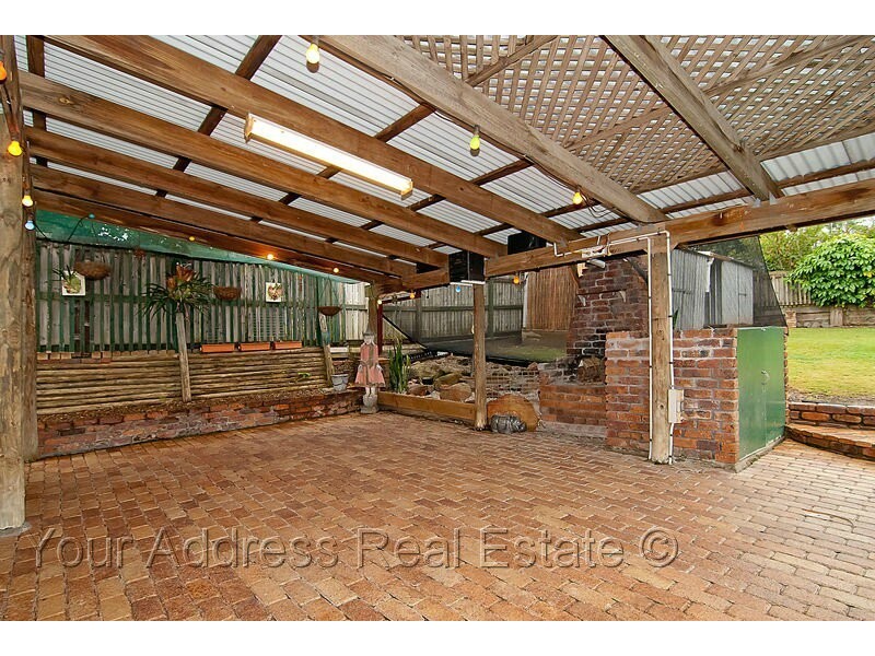 22 Dracon Street, Regents Park QLD 4118